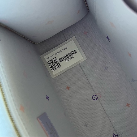 LOUIS VUITTON Onthego PM LIMITED EDITION - Picture 15 of 16